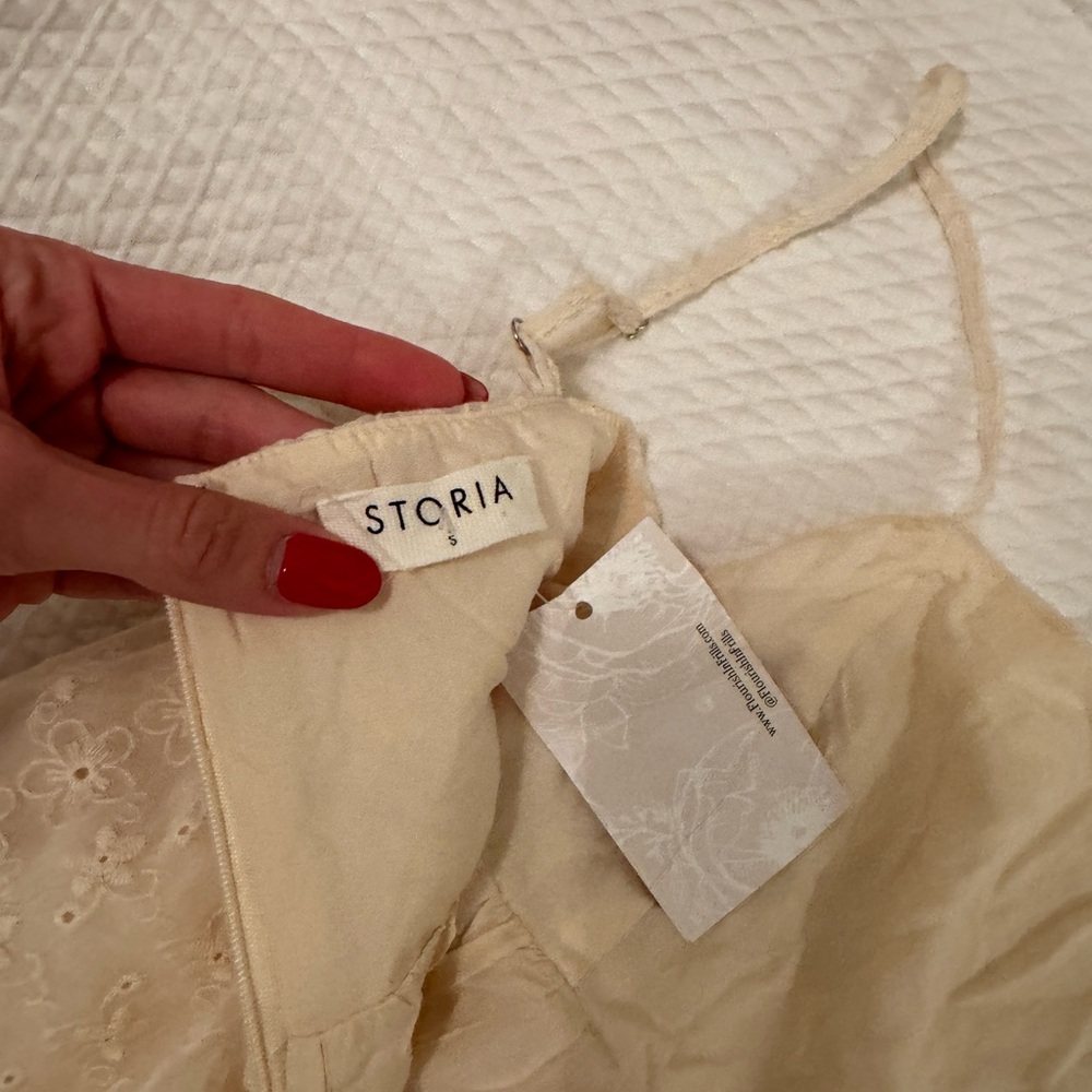 NWT Storia romper cream off white size small - Picture 5 of 6